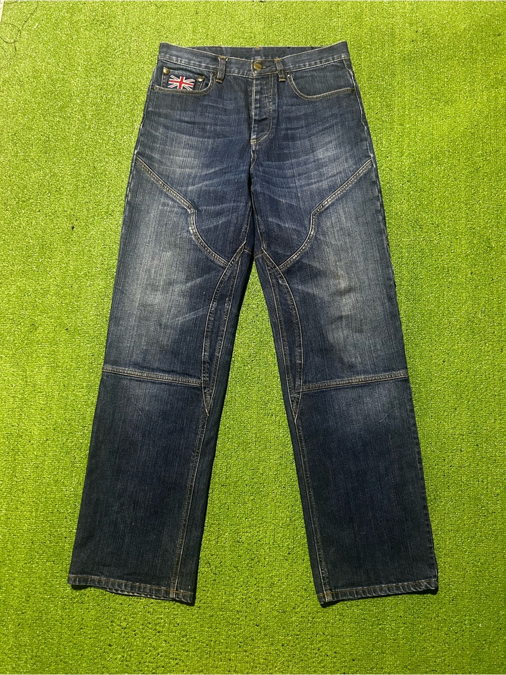 Triumph Motorcycle Jeans Mens 32R Blue Button Fly Straight Leg Relaxed Lined